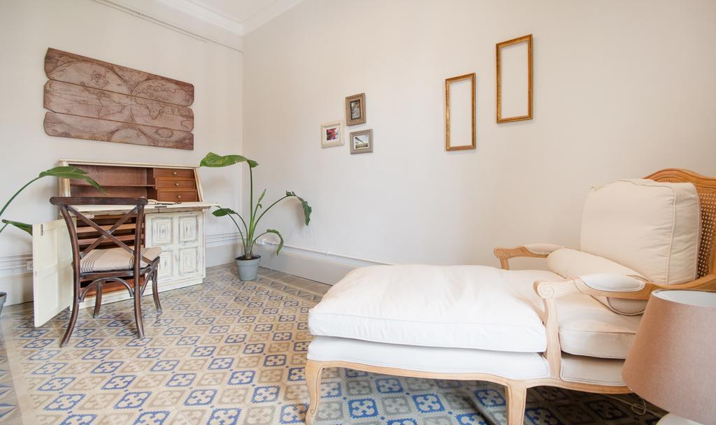 You Stylish Boutique Apartments Barcelona Eksteriør billede